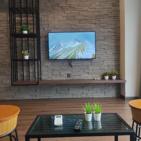 Exclusive Business Suite @ M Summit 191 George Town Extérieur photo