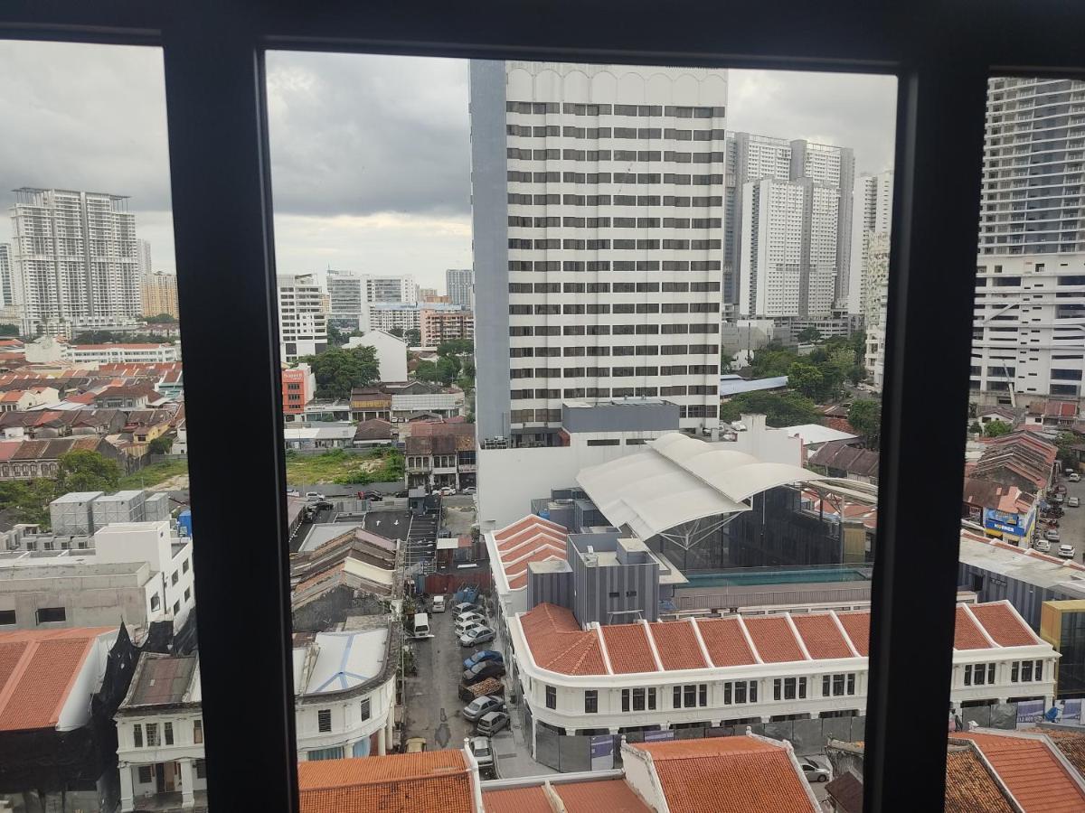 Exclusive Business Suite @ M Summit 191 George Town Extérieur photo