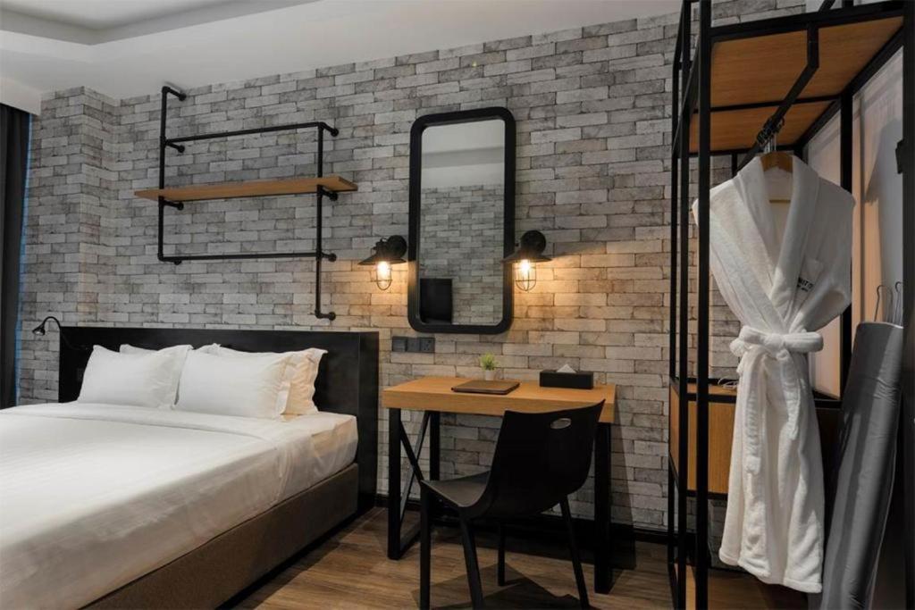 Exclusive Business Suite @ M Summit 191 George Town Extérieur photo